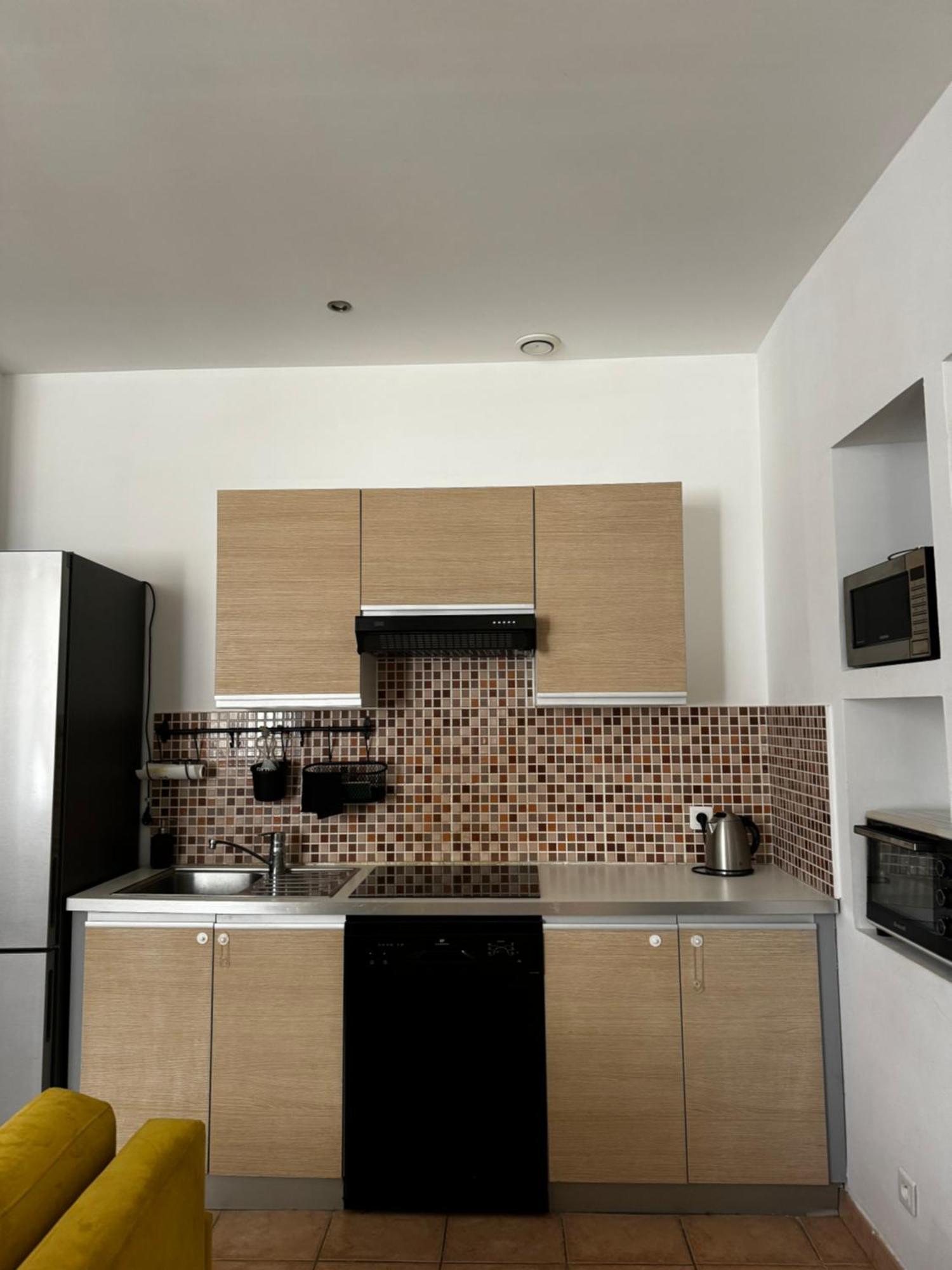 Centre Apartment *