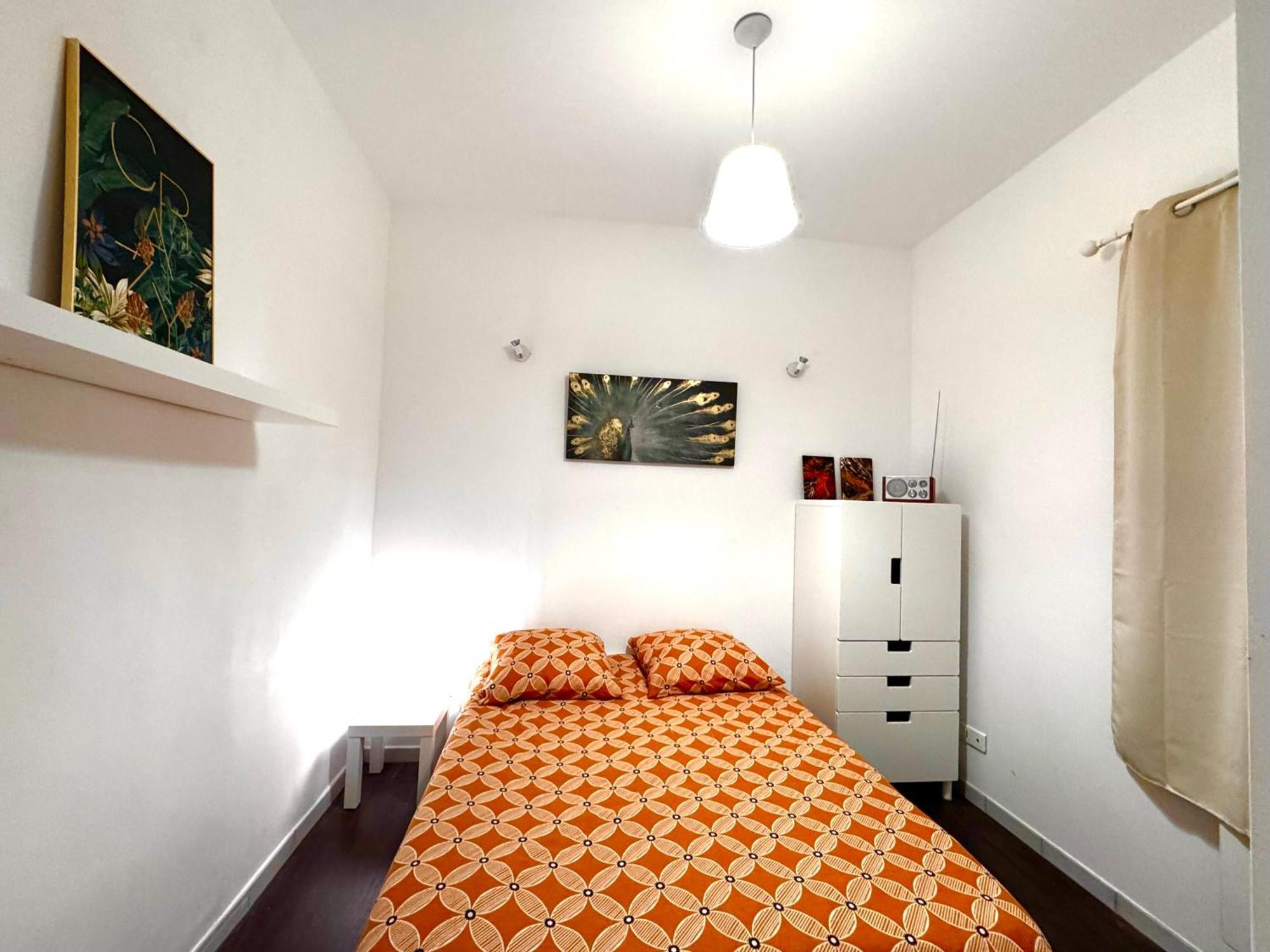 Centre Apartment *